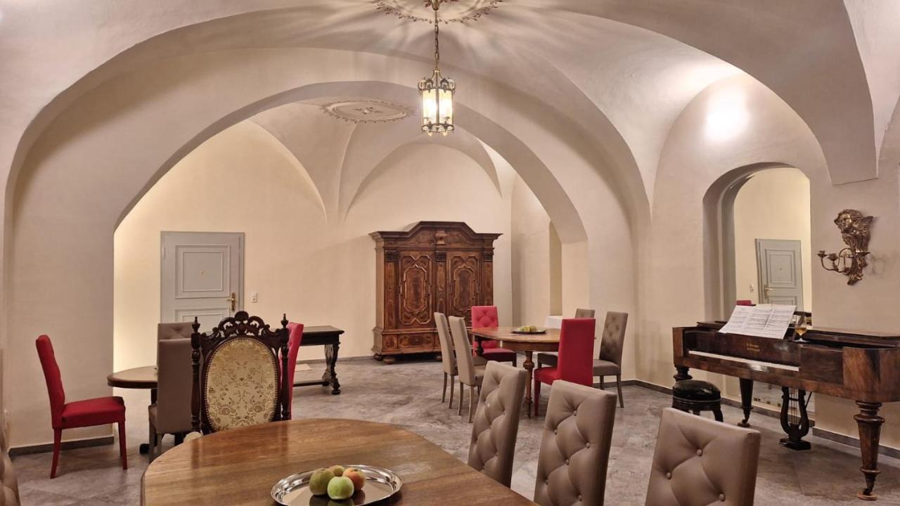 Stadtpalais Familien-Suite 4 Zimmer Mit Galerie Maximal 6 Personen Bautzen Buitenkant foto
