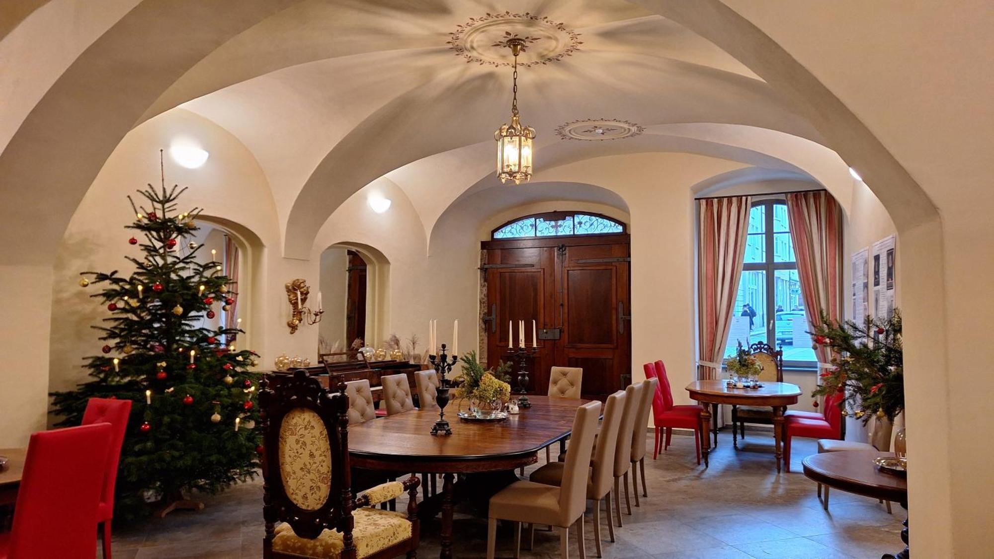Stadtpalais Familien-Suite 4 Zimmer Mit Galerie Maximal 6 Personen Bautzen Buitenkant foto